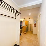 Ema 2br Apt. In Old Town Centre Ζαντάρ
