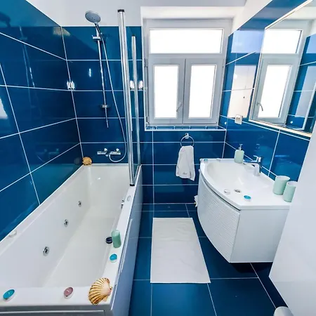 Apartment Ema 2br Apt. In Old Town Centre Zadar