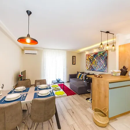 Apartment Ema 2br Apt. In Old Town Centre *