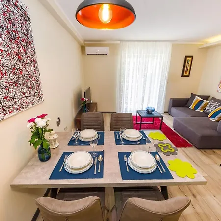 Ema 2br Apt. In Old Town Centre Apartman Zára